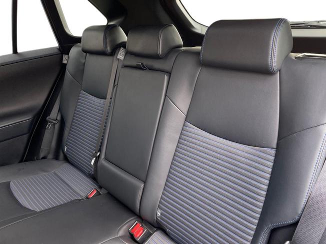 TOYOTA Rav4 Photo 9