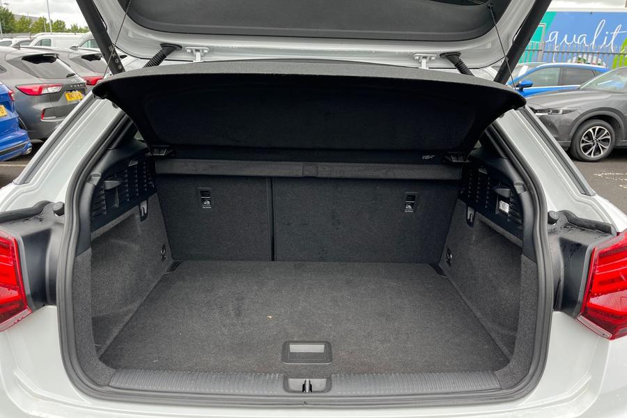 Audi Q2 Photo autoimg-a52cda6f3dc25089fc515af8daa9a42008207750.jpg