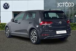 VOLKSWAGEN Golf Photo 3