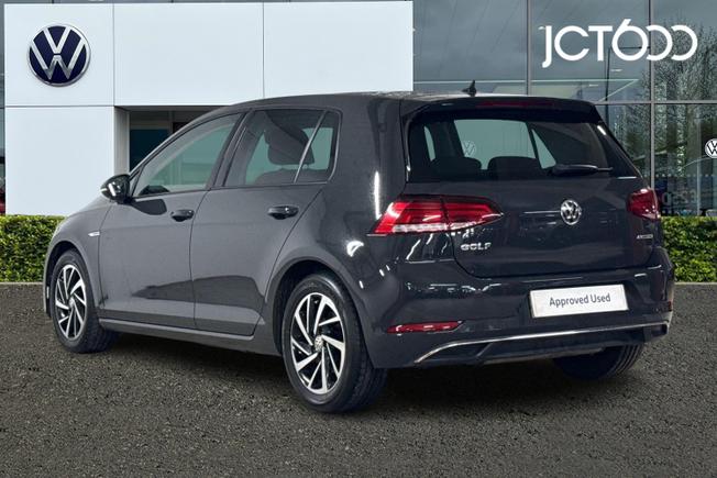 VOLKSWAGEN Golf Photo 3