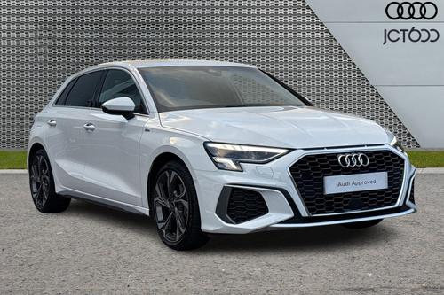 AUDI A3 Sportback S line 35 TFSI 150 PS S tronic (Comfort and Sound Pack)