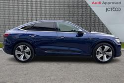 Audi e-tron Photo 4