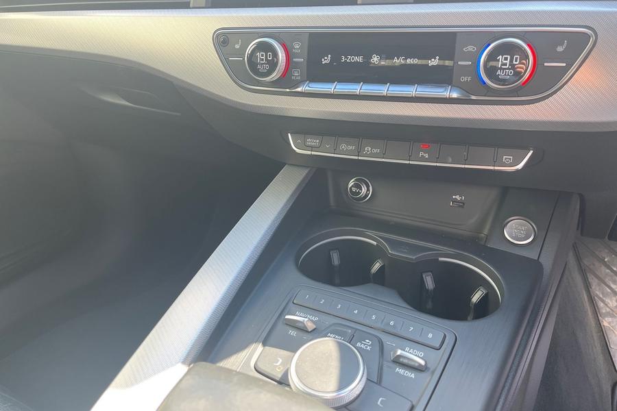Audi A5 Photo autoimg-a531853aa1f34db0cee77957695208e439125a3d.jpg