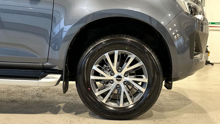 Used Isuzu D-Max WF75KPK 8