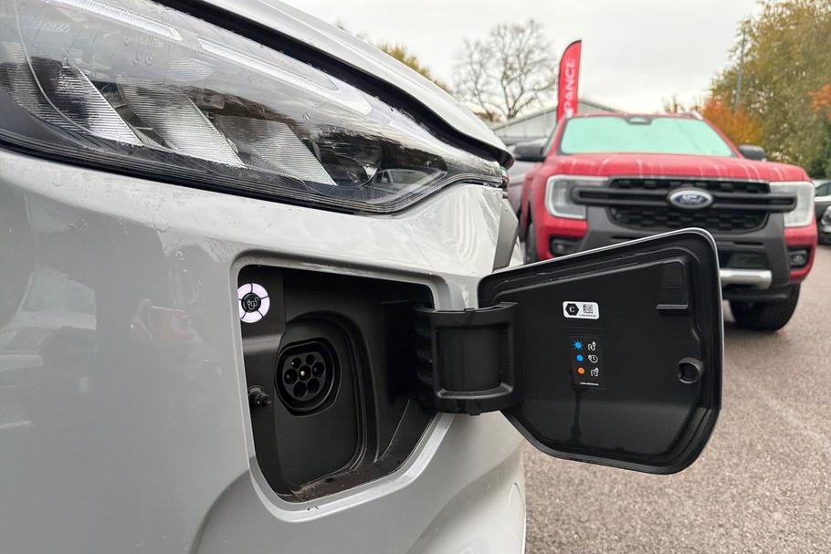 Used Ford TRANSIT CUSTOM 18