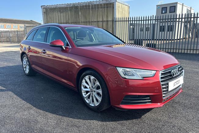 AUDI A4 Avant Photo 21