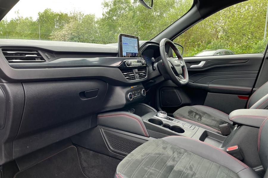 Ford KUGA Photo autoimg-a540d4c7459b3bdb35754e3c4b715abb7f28c46c.jpg