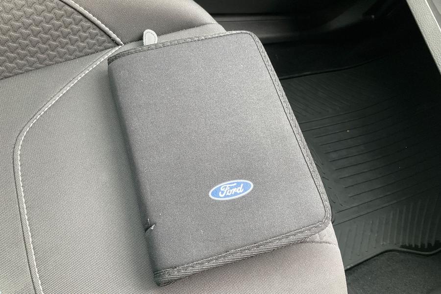 Ford Focus Photo autoimg-a545c882cf8f5e1b75683655dc32f8b64da28320.jpg