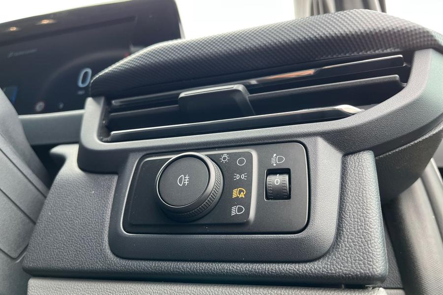 Ford Transit Custom Photo autoimg-a546aee46ecab83ba1f8c02a3bd3c8ea3817c873.jpg