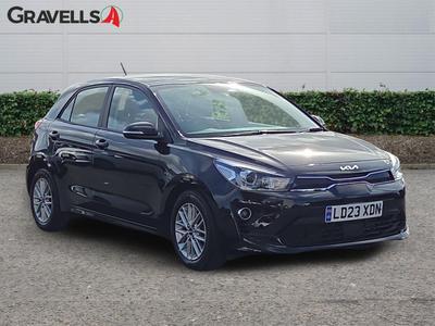 Used 2023 Kia RIO 1.0 T-GDi 2 Hatchback 5dr Petrol DCT Euro 6 (s/s) (99 bhp) Black at Gravells