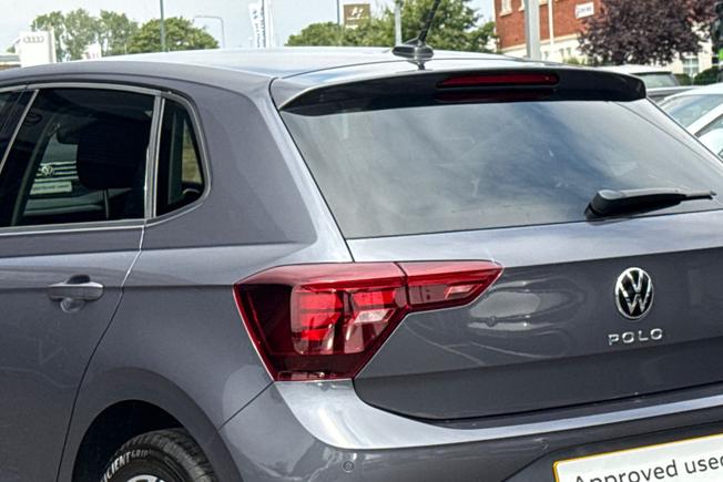 VOLKSWAGEN Polo Photo 50
