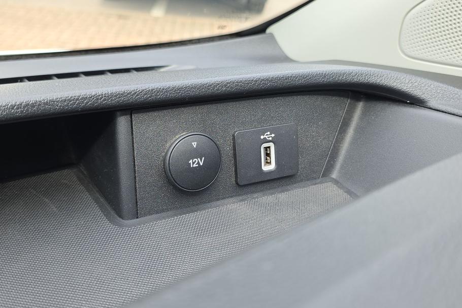 Used Ford TRANSIT CUSTOM WR70GVY 36