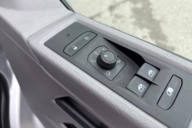 Volkswagen Transporter Photo 25