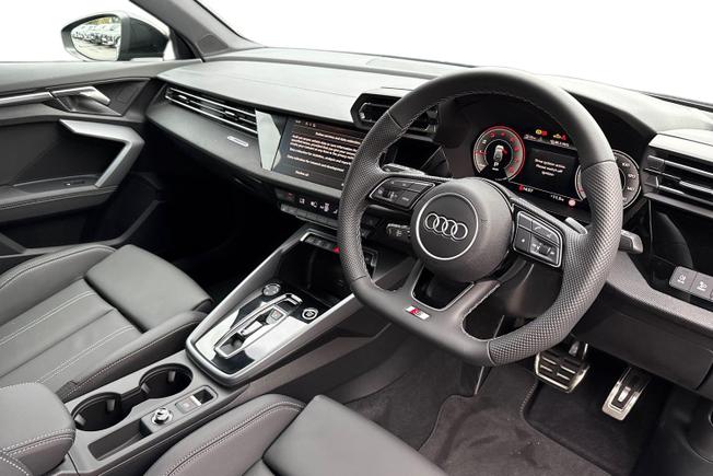 AUDI A3 Photo 6