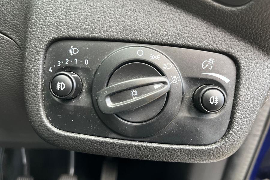Ford KUGA Photo autoimg-a556f6437a0742c154684d61c979e1cb3ddad2ed.jpg