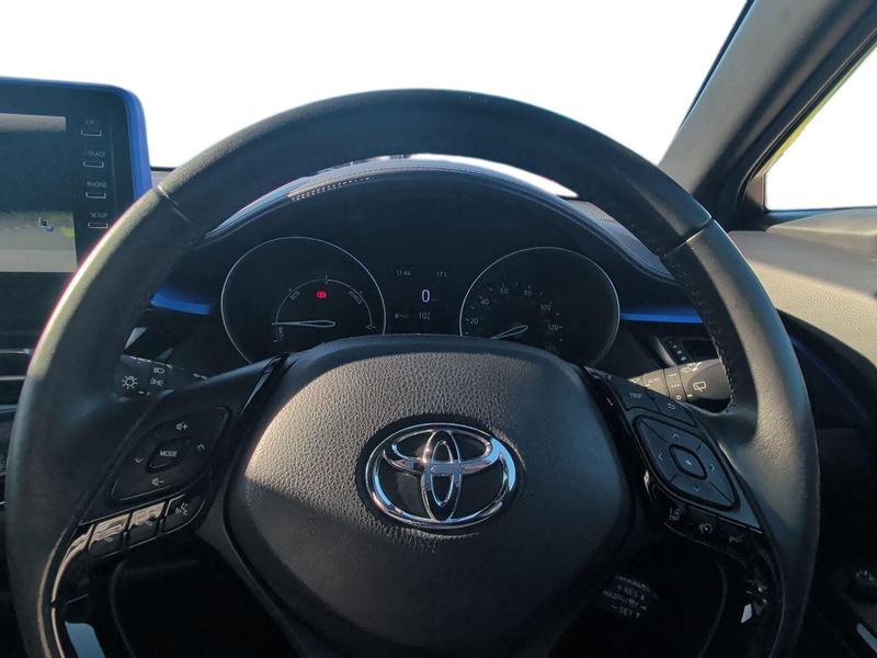 Used Toyota C-HR VE69XEA 13