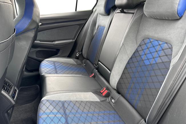 VOLKSWAGEN Golf Photo 9