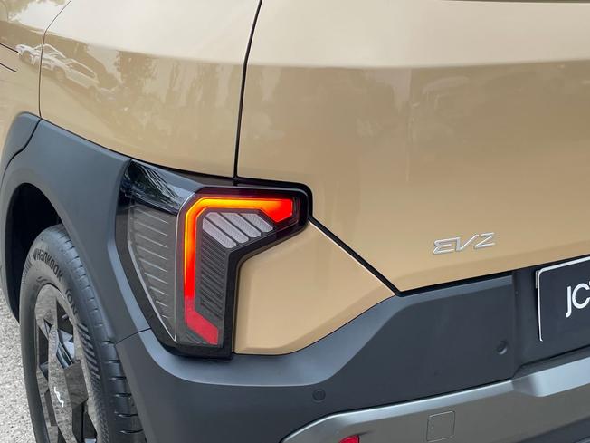 KIA EV2 Photo 18