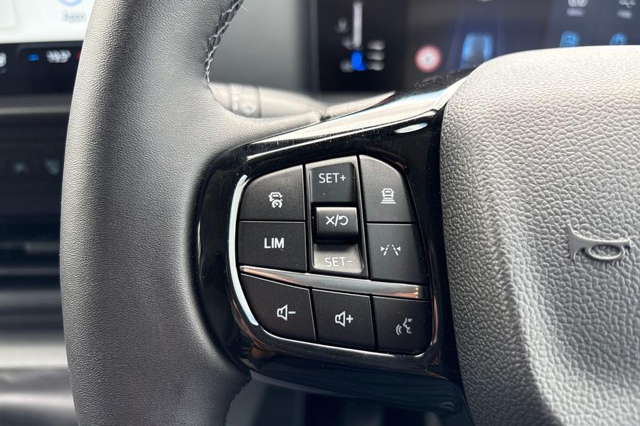 Ford Transit Custom Photo autoimg-a5627030b6acf1c6d1f472d3ced59217a6b276c9.jpg