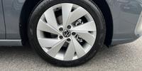 Volkswagen Golf Photo 4