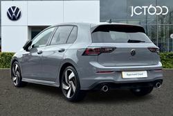 Volkswagen Golf Photo 3