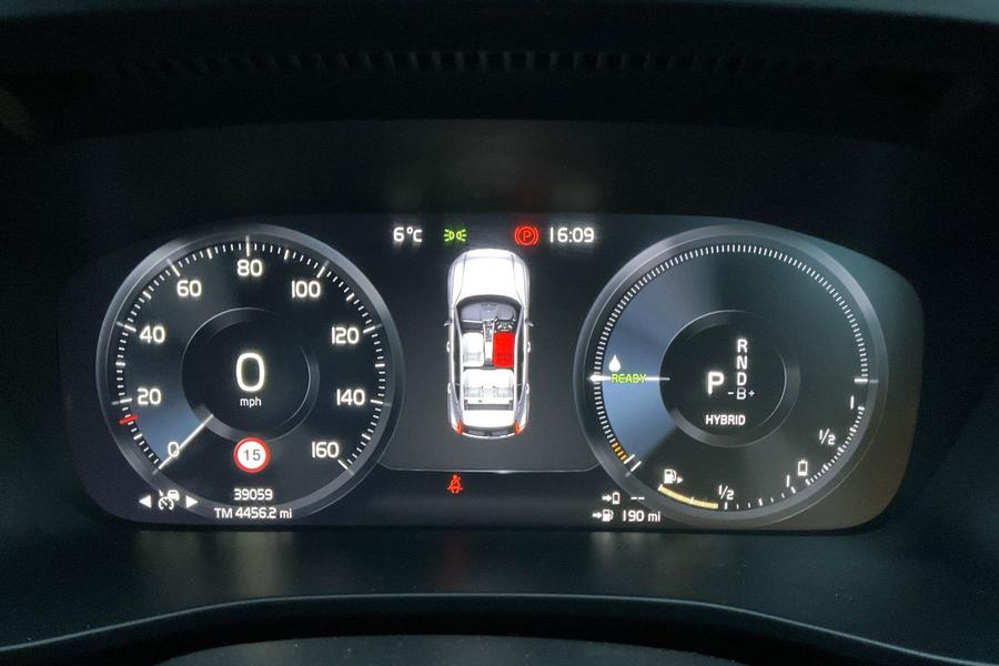 Volvo XC40 Photo autoimg-a566c482c0fa6df8335bfeefe6019c06b29286a1.jpg