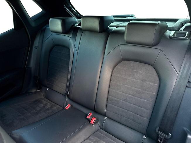 SEAT Ibiza Photo 9
