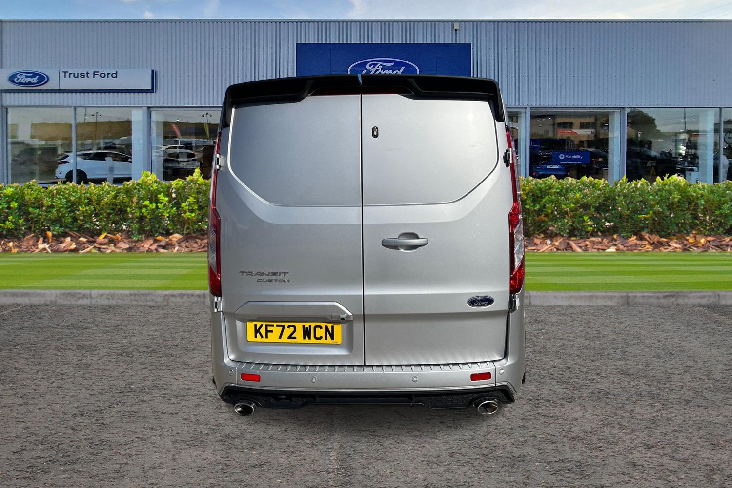 Ford TRANSIT CUSTOM Photo 12