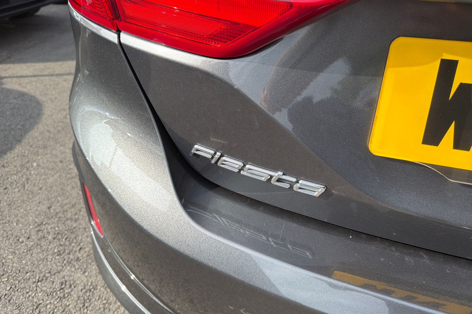 Ford FIESTA Photo 36