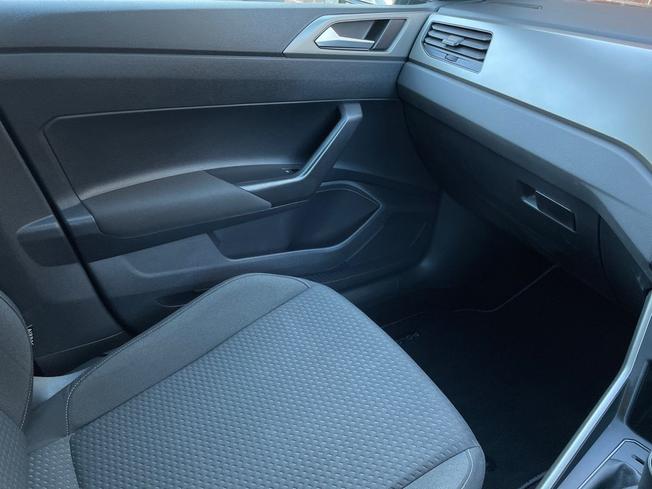 VOLKSWAGEN Polo Photo 48
