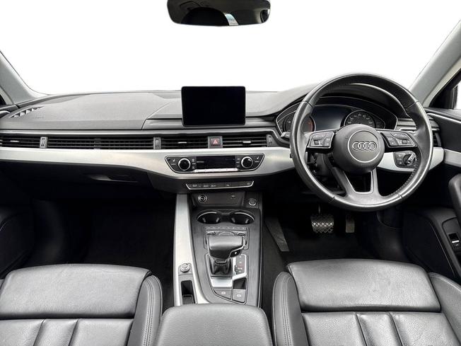 AUDI A4 Avant Photo 10
