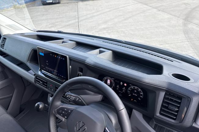 VOLKSWAGEN Crafter Photo 39