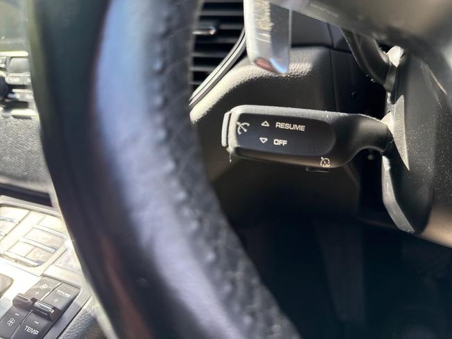 PORSCHE Macan Photo 28