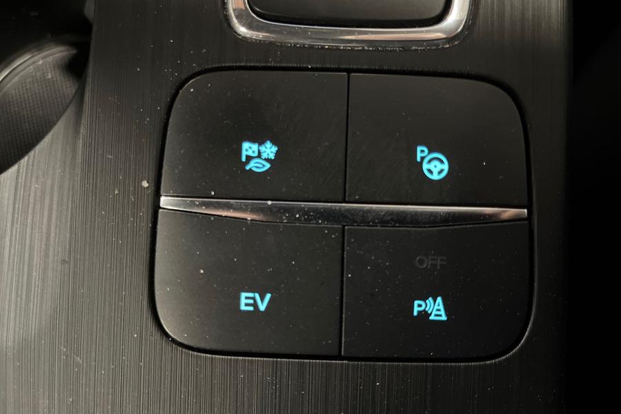 Ford KUGA Photo autoimg-a583446bd9b69f6bfcd9435276ca40d2a21b70d3.jpg