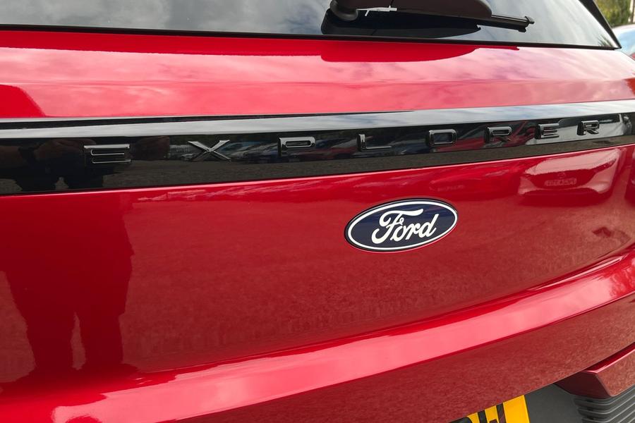 Ford Explorer Photo autoimg-a5854be2df8ee1f635dd3c8f338b78da30cc2e12.jpg