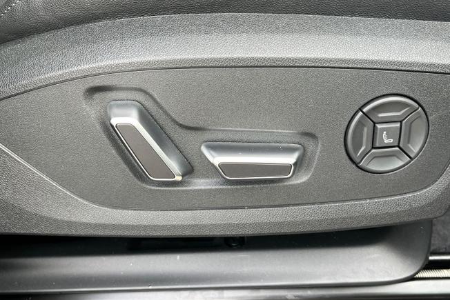 AUDI Q6 E-Tron Photo 54