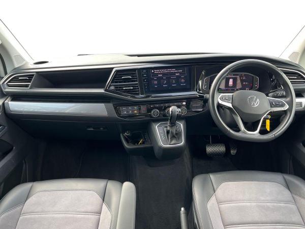 Volkswagen Caravelle Photo autoimg-a58c15302ae7114c7d8463b7c766cc8f57296b1f.jpg