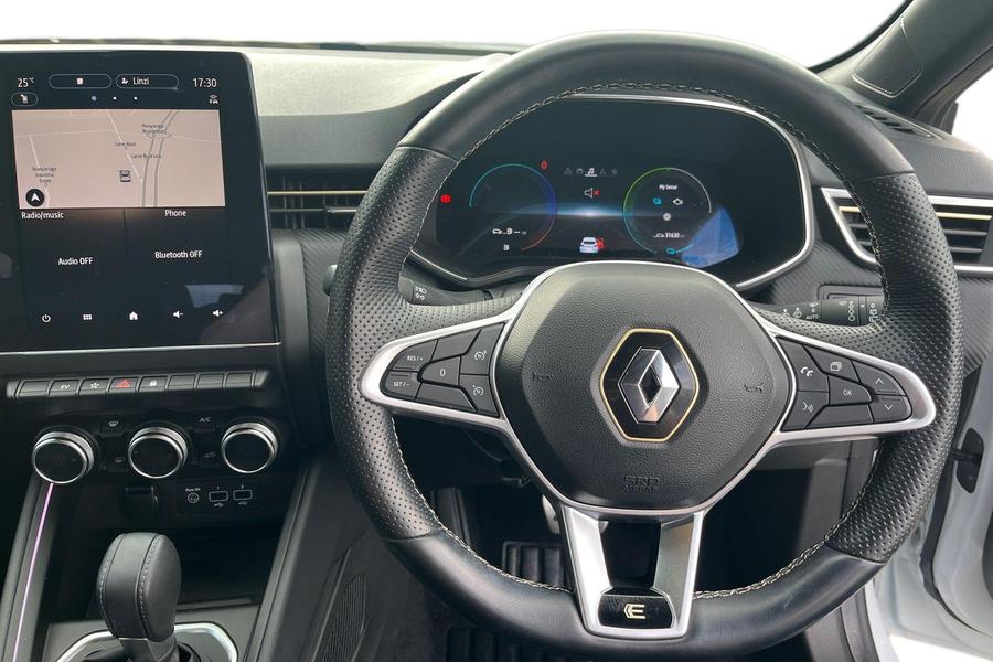 Renault CLIO Photo autoimg-a58cc6c9746be93516a2b539842a74fb201b1678.jpg