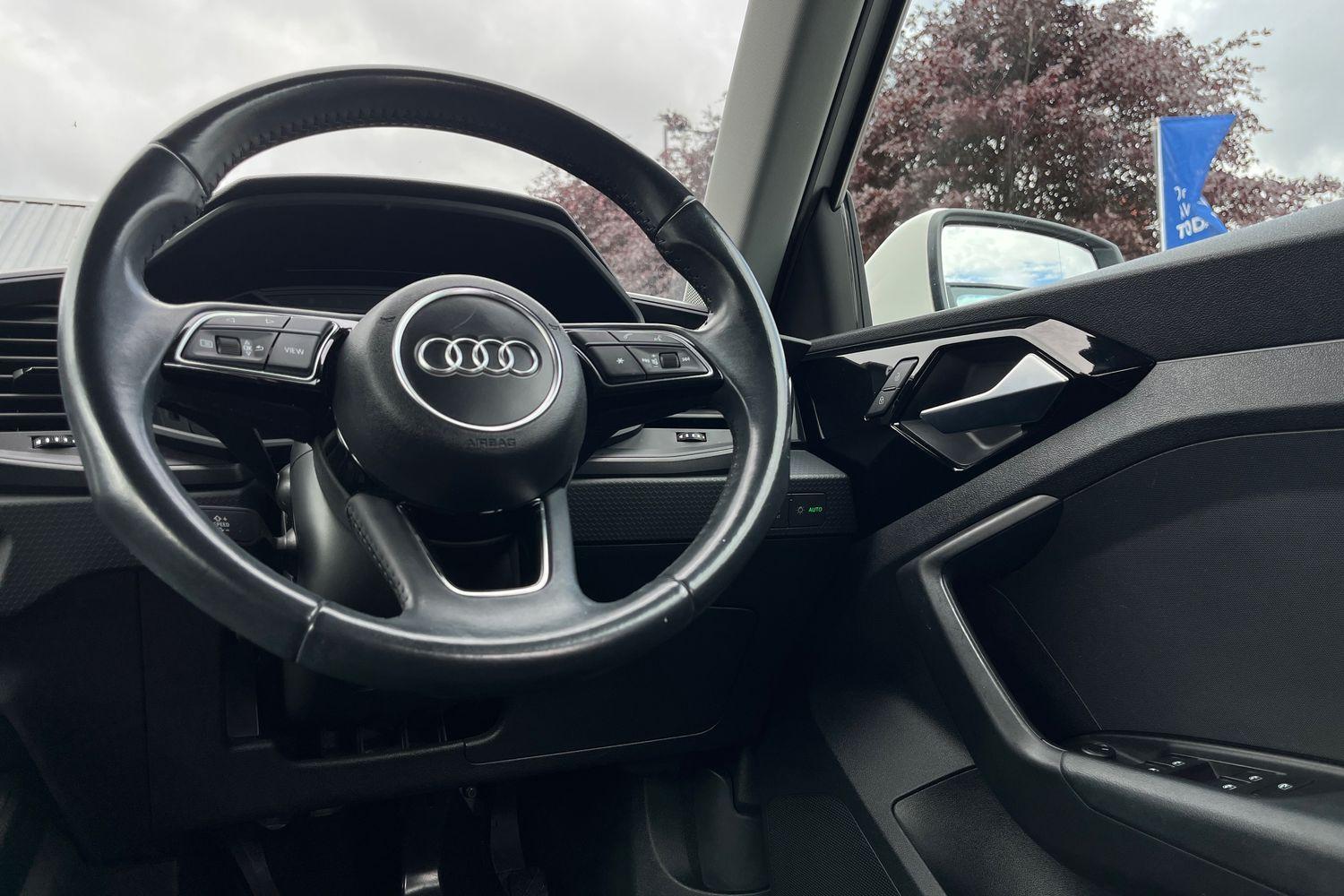 Audi A1 Photo 11