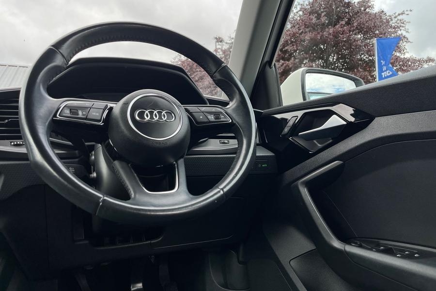 Audi A1 Photo autoimg-a58db3d502af9eeaaaa65f7dbfcb5f1e8de25961.jpg