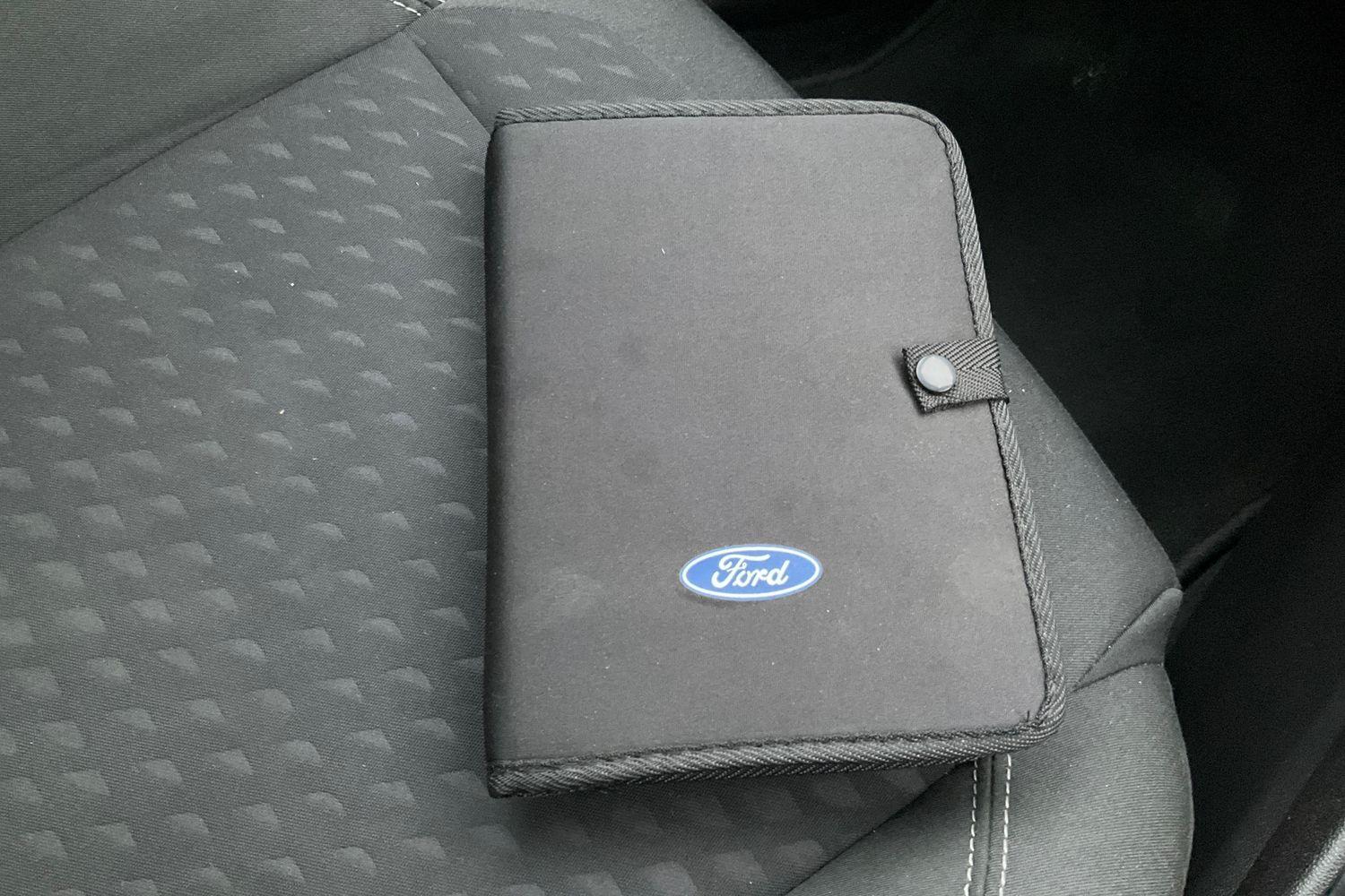 Ford FIESTA Photo 21