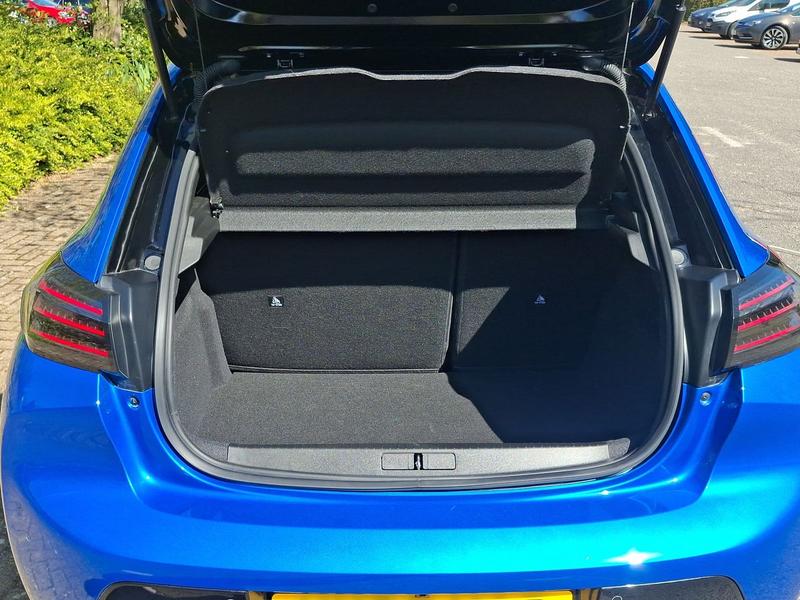 Used Peugeot 208 KM25UAO 18