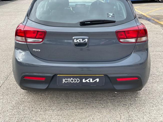 KIA Rio Photo 25