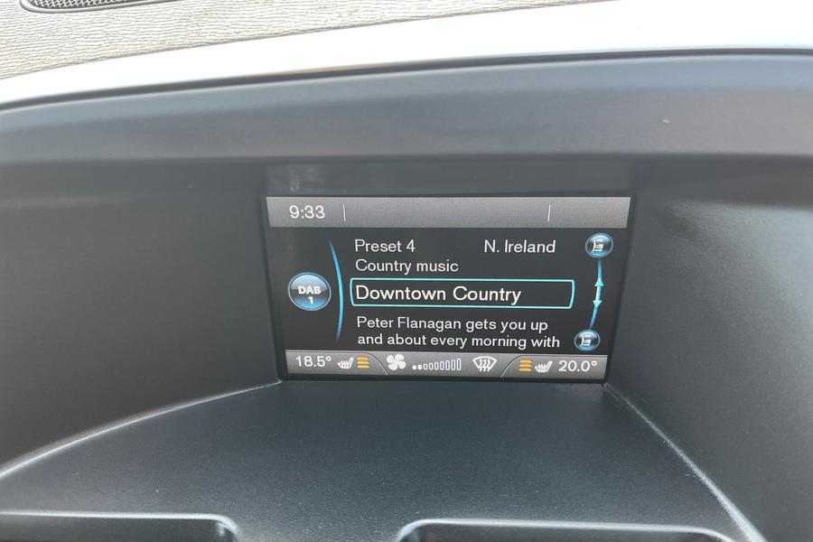 Volvo XC60 Photo autoimg-a5989ef877dd9810caa539f2f02ac44423cbefd5.jpg