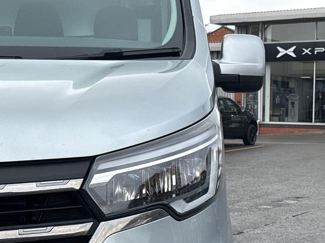 RENAULT Trafic Photo 27