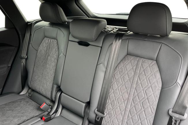 AUDI  Q5 SUV Photo 9