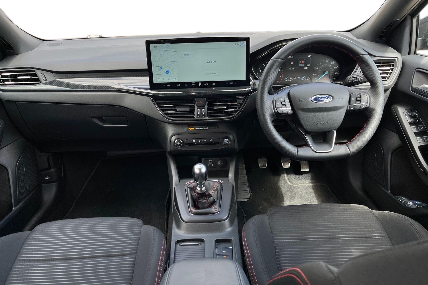 Ford Focus Photo 9