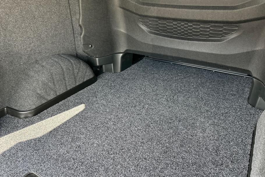 Used Ford TRANSIT CUSTOM YO25URD 36
