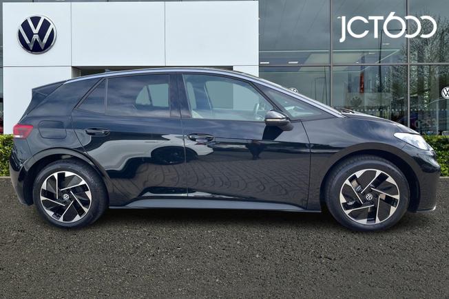 VOLKSWAGEN ID.3 Photo 4