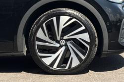 VOLKSWAGEN Id.5 Photo 5